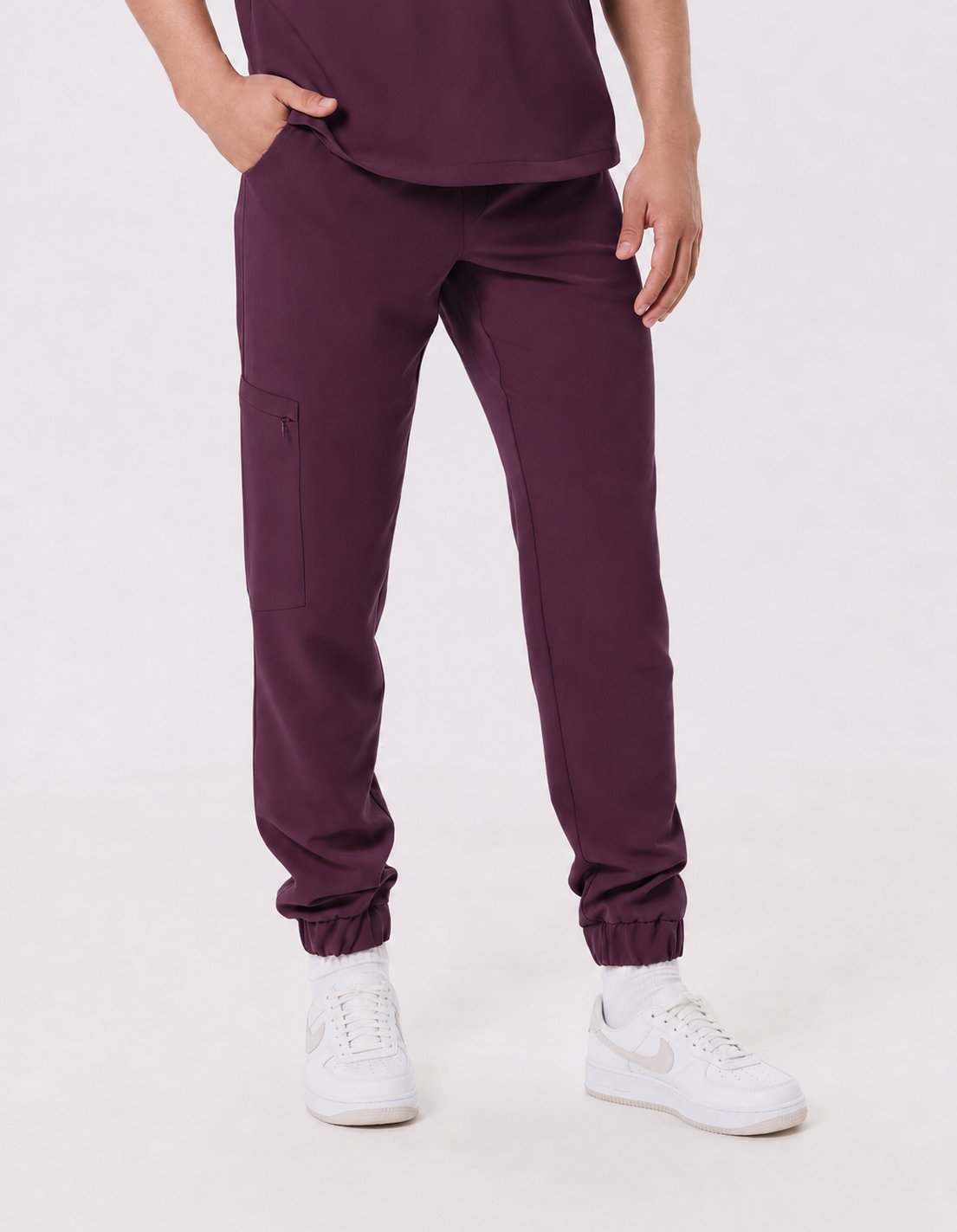 Herren Jogger-Hose Leo, Farbe aubergine, vorne